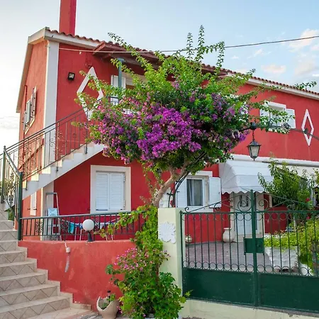 Family Country House With Amazing Views Apartmán *